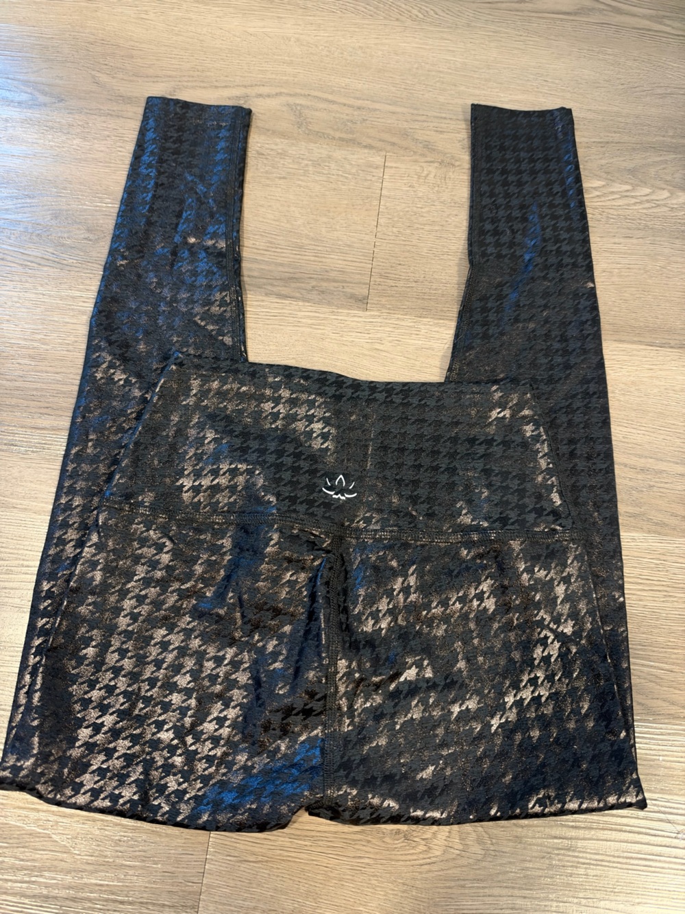 Beyond Yoga Black  Shine leggings